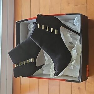 G By Guess black suede open toes heels